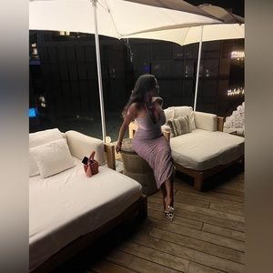 Beautiful purple dress for a special occasion !